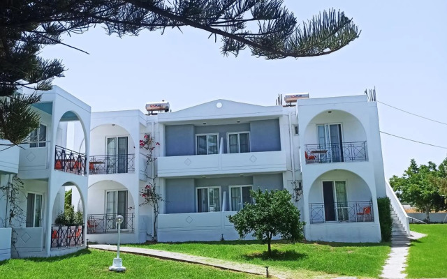 Summer Dream Hotel