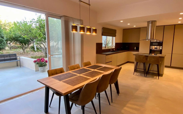 Maltese Garden Villa