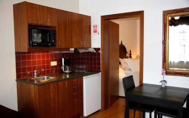 Luna Apartments - Baldursgata