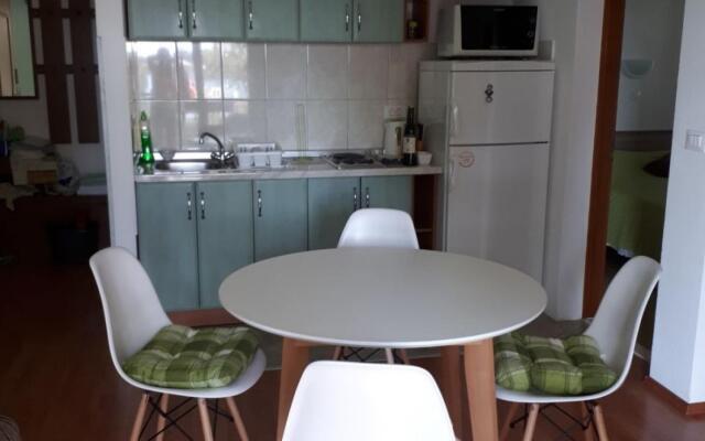 Mari - 100 m from beach - A2(4+1)