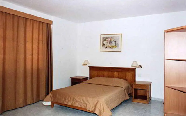 Crystal Residence