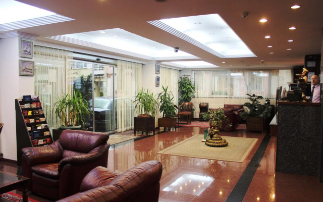 Kadikoy Otel Konak