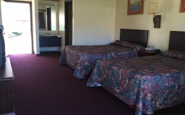 Captains Lodge Motel