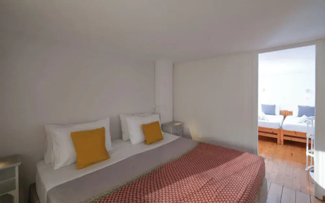 Antonis Apts - Physio Fitness Retreats