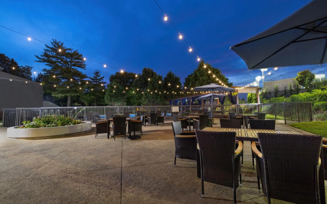 Hotel Preston Nashville Airport