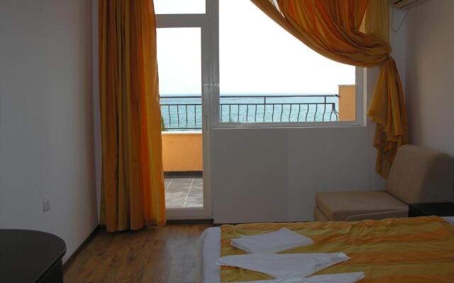 Family Hotel Germana Beach