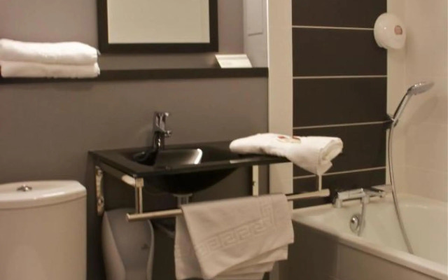 BRIT HOTEL LORIENT Le Kerotel