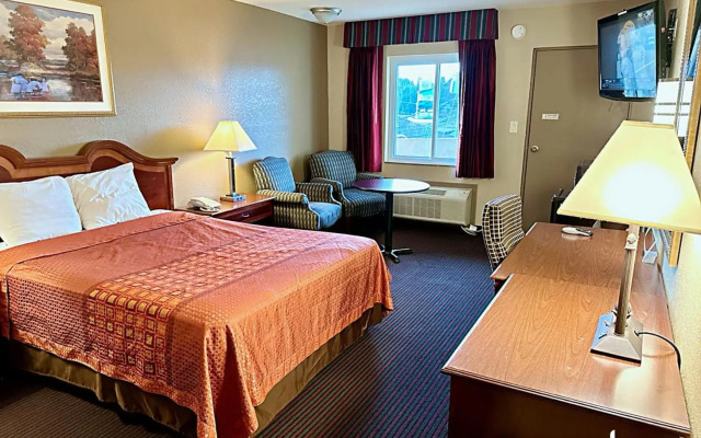 Travel Inn & Suites