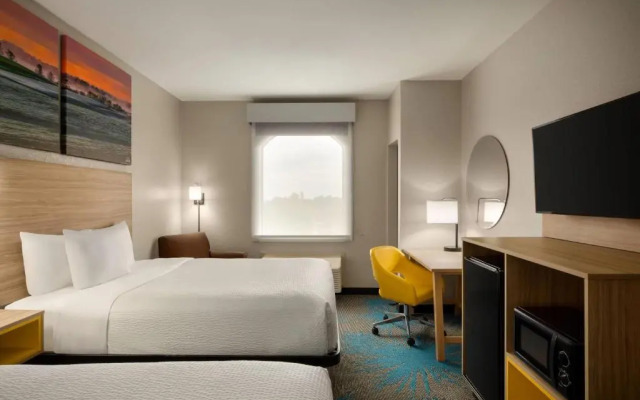 Days Inn & Suites Prattville-Montgomery