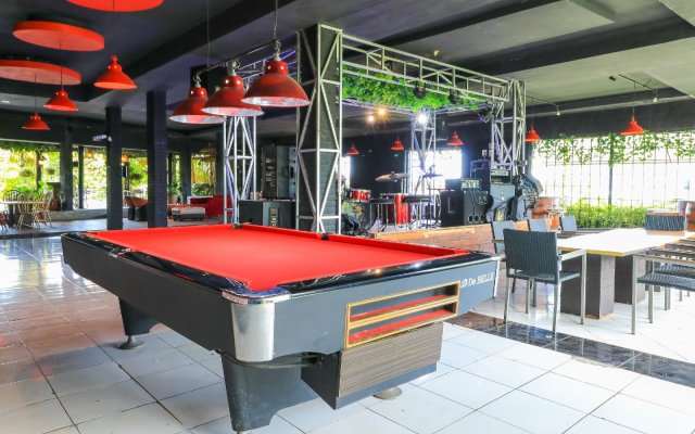 Labuana Homestay and Cafe Garden Makassar