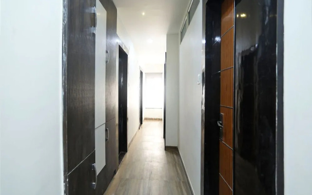 OYO 13822 Kolar Hotel