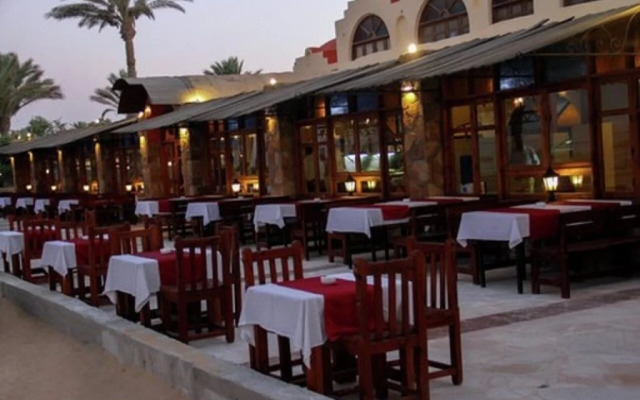 Protels Beach Club & SPA