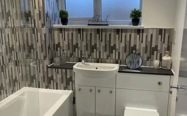 Immaculate 1-bed House in Didcot