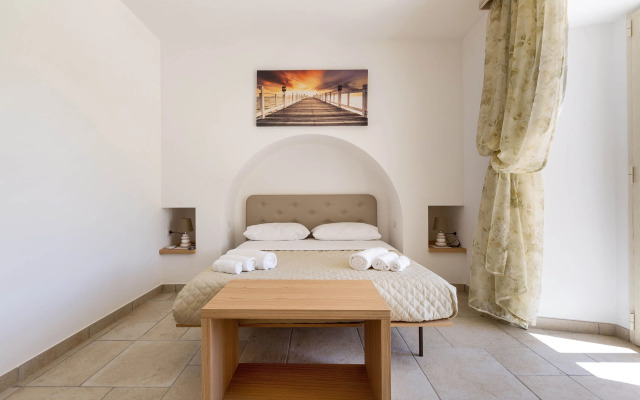 1911 B&B I Tarocchi - Camera Matrimoniale La Luna