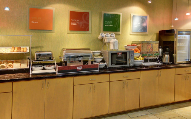 Comfort Suites Lindale - Tyler North