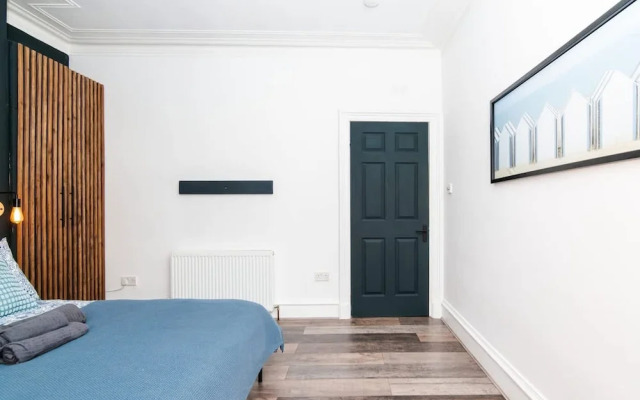 1 Bedroom Apartment-free Parking