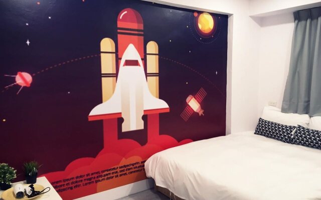 Fengjia Base14 Hostel