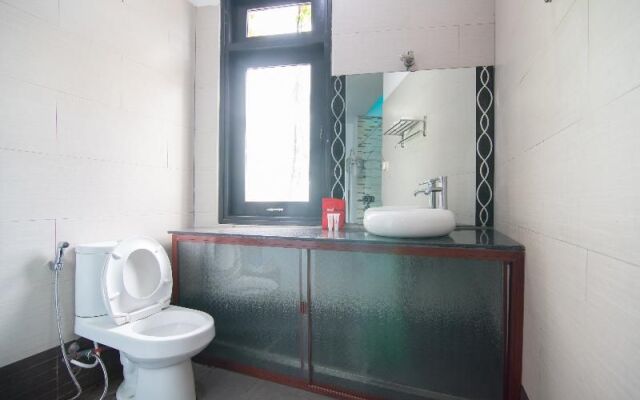 RedDoorz near Gia Dinh Church