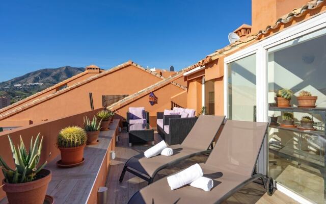 Unbeatable Penthouse In Fuengirola Hills