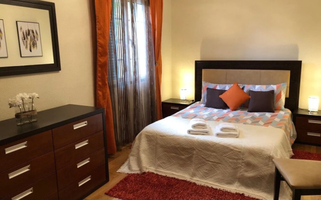 Penteada's Apartment - Charming & Trendy