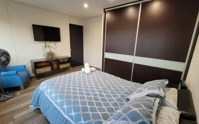 Napoles Condo Suite
