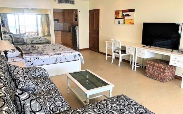 Metro Jomtien Condotel - Sleeps 2