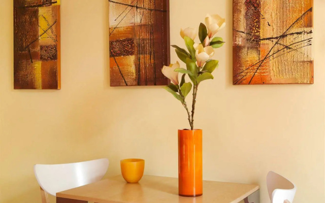Interno 9