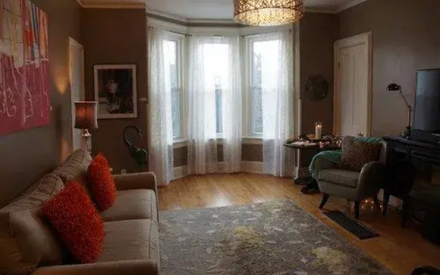 The Muse Gallery Guesthouse