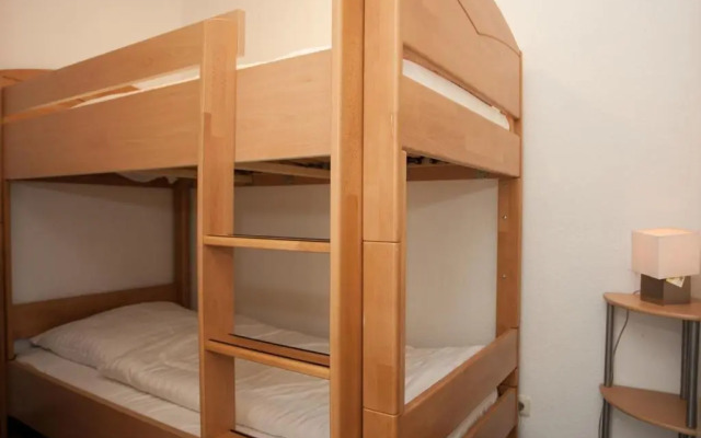 Dr Suren Strasse 13-4