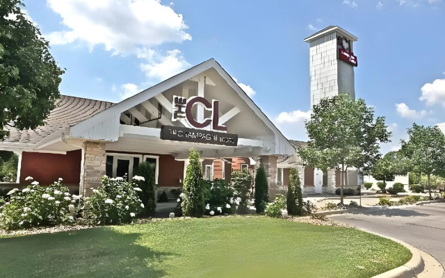 The Champagne Lodge & Luxury Suites