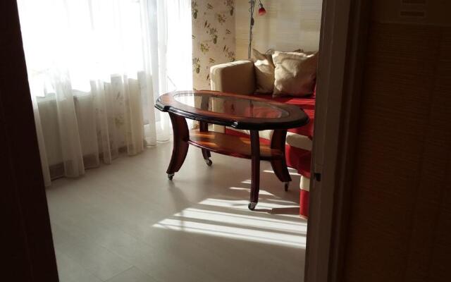 Sunny Apartment