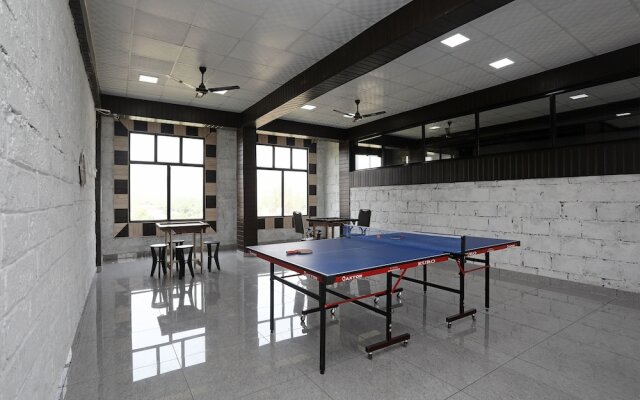 OYO 14631 Madhuban Resort