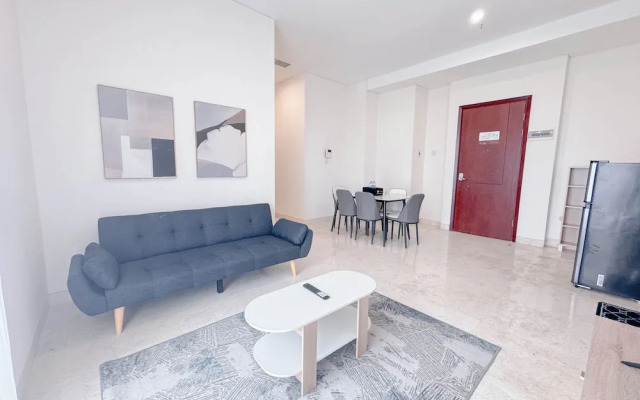 Homey And Simply 3Br At Grand Sungkono Lagoon Apartment