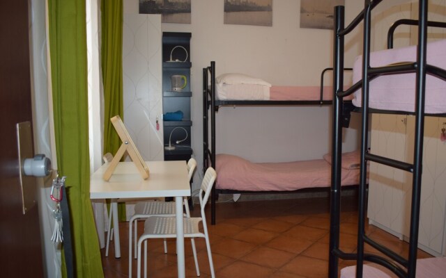 Rose Santamaria Residence - Hostel