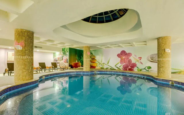Kaynesia Hotel Spa Wellness Hotel