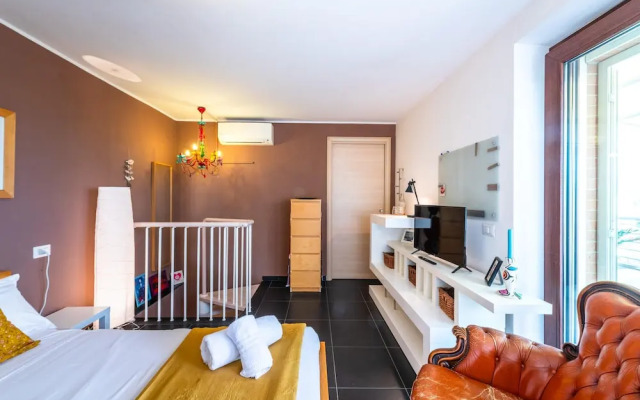 Home Around in Rome With 1 Bedrooms and 2 Bathrooms