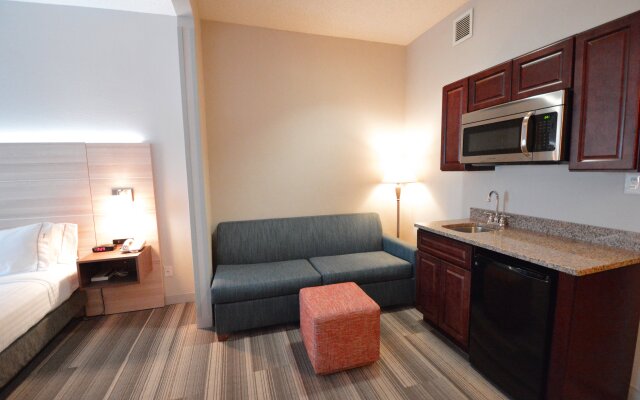 Holiday Inn Express Toledo-Oregon by IHG