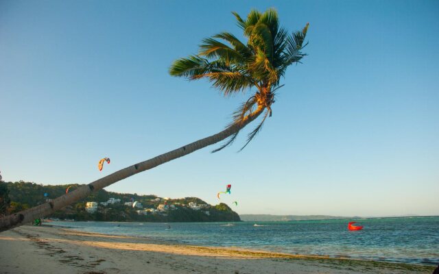 Tree House Beach Resort