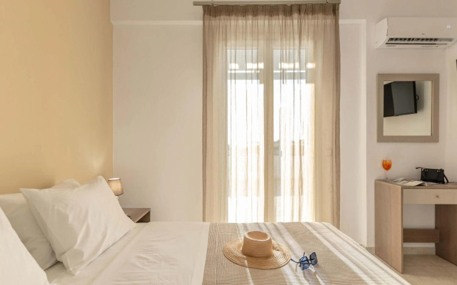 Evripus Suites Hotel