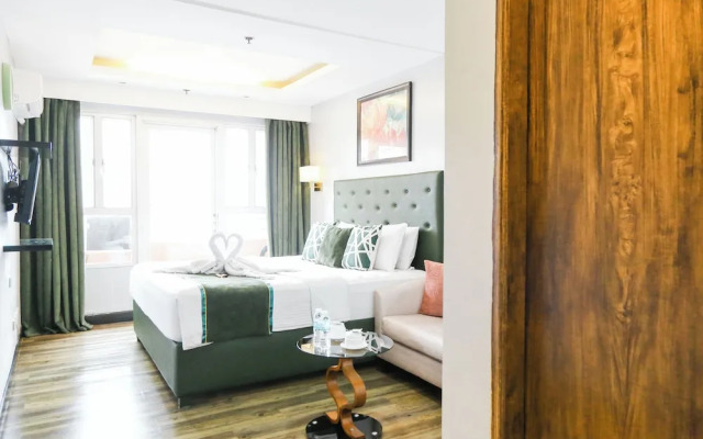 Pacific Bay Grand Suites