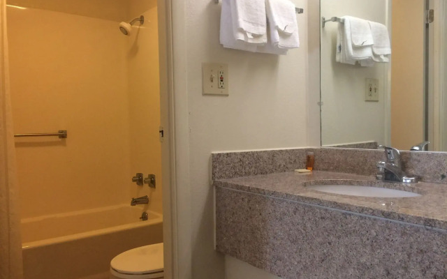 Motel 6 Salem, VA