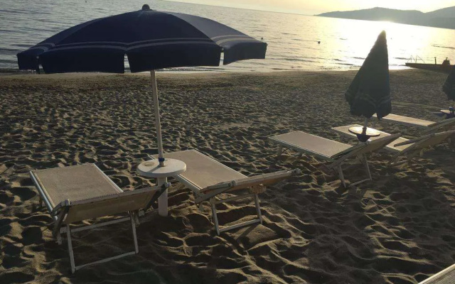 Solone Beach Resort