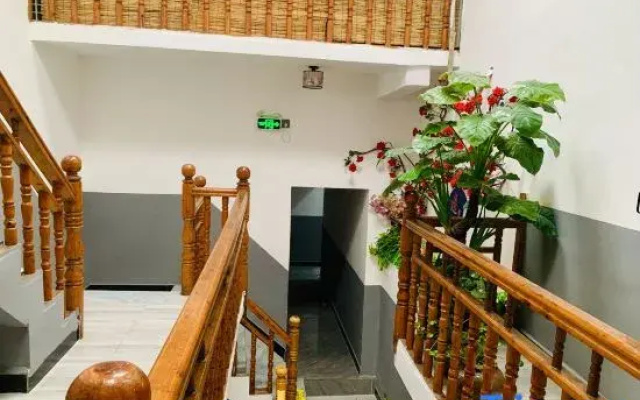 Cuicui Inn (Border Town Tea Cave Scenic Area Branch)