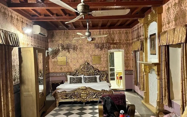 Hotel Bhairon Vilas – Lobby – Bikaner