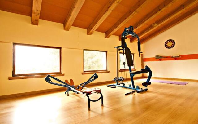 CA' LEONE - Sans Souci - Apartment in Villa with Pool