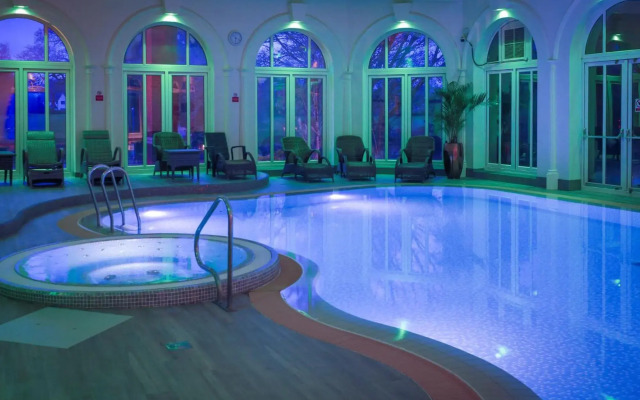 Birmingham North Moor Hall Hotel