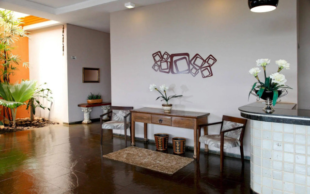 Attie Park Hotel