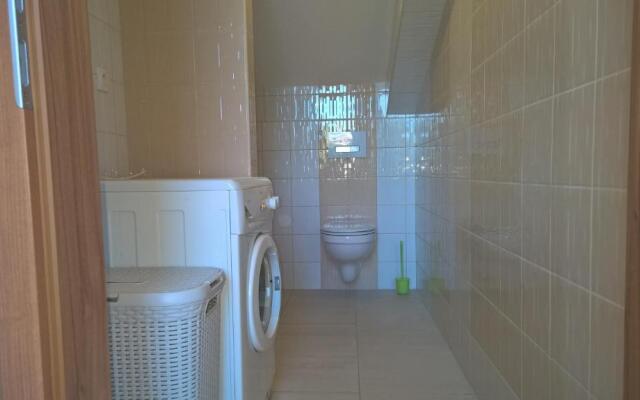 Kazinczy Apartment