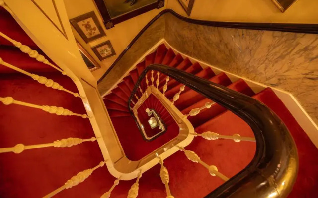 Park Mansion Hotel