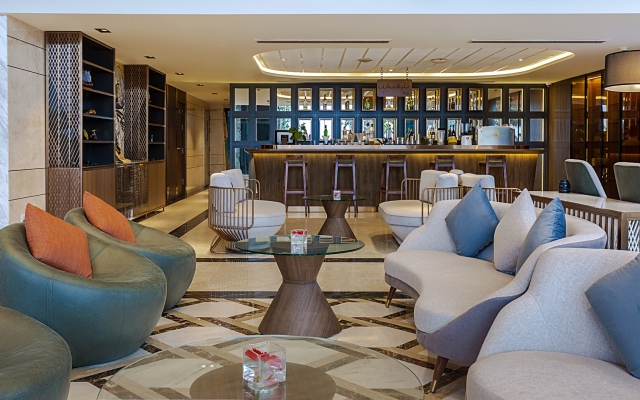 Peninsula Hotel Danang